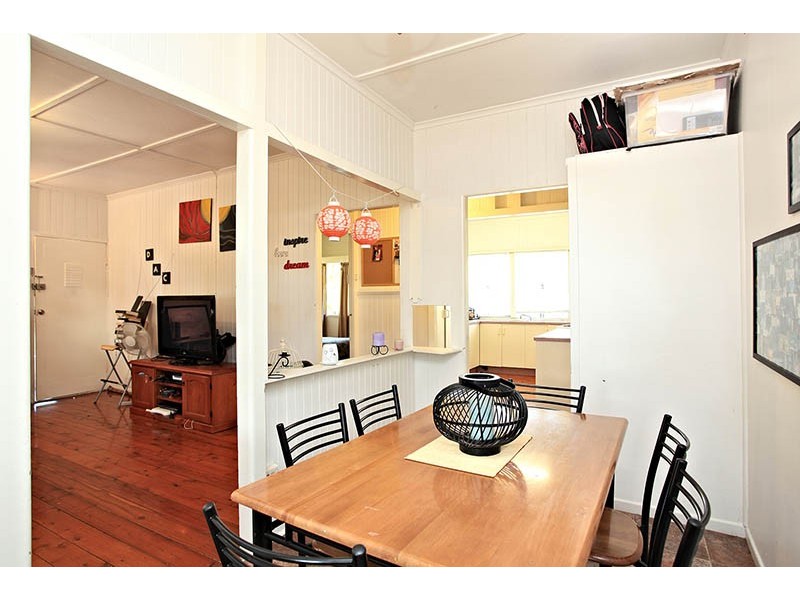 39 Mimosa Street, Mitchelton QLD 4053