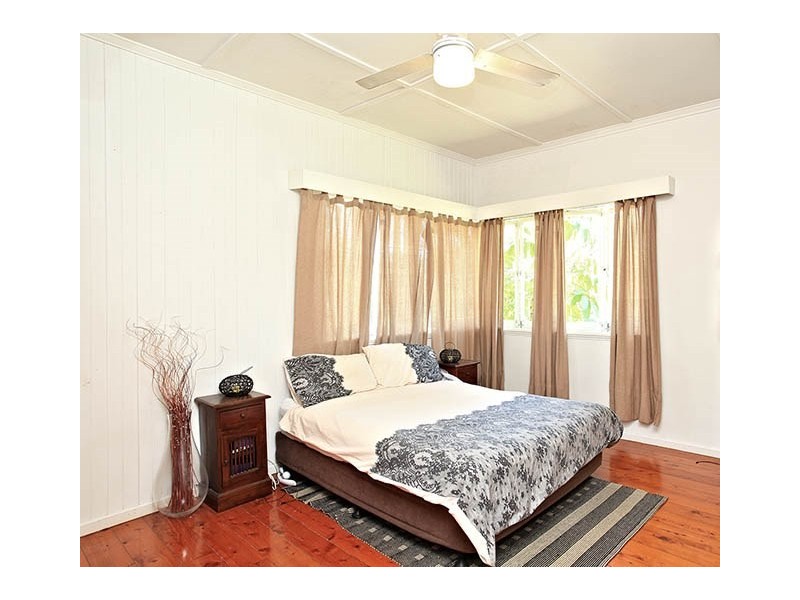 39 Mimosa Street, Mitchelton QLD 4053