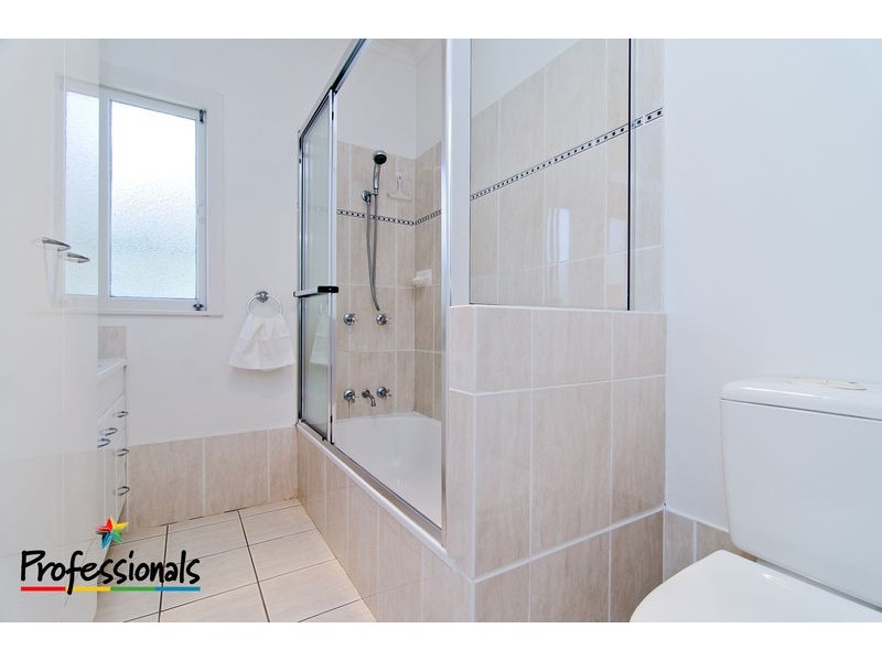 64 Gearside Street, Everton Park QLD 4053