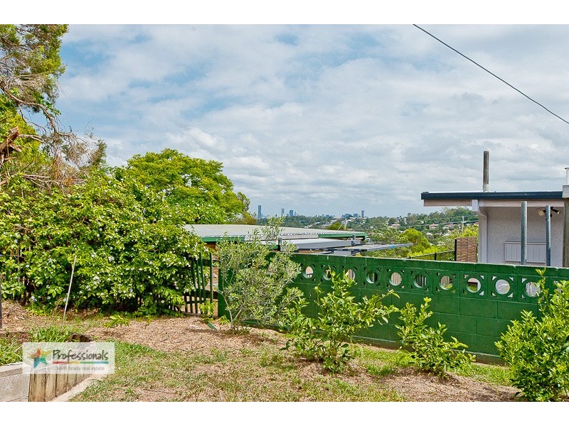 29 Gable Street, Stafford Heights QLD 4053