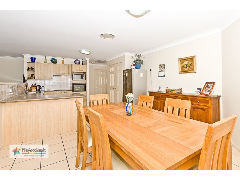 26 De Vito Place, Mcdowall QLD 4053