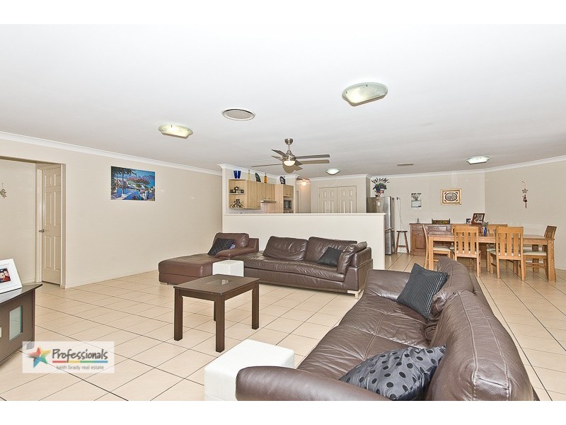 26 De Vito Place, Mcdowall QLD 4053