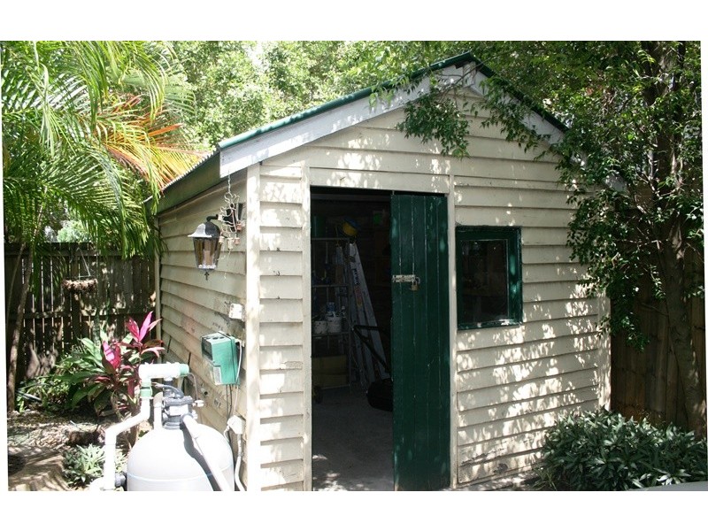 32 Grange Road, Grange QLD 4051