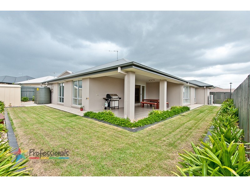 13 Rolland Parade, Warner QLD 4500