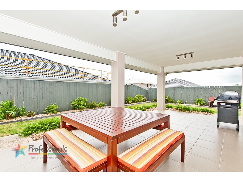 13 Rolland Parade, Warner QLD 4500