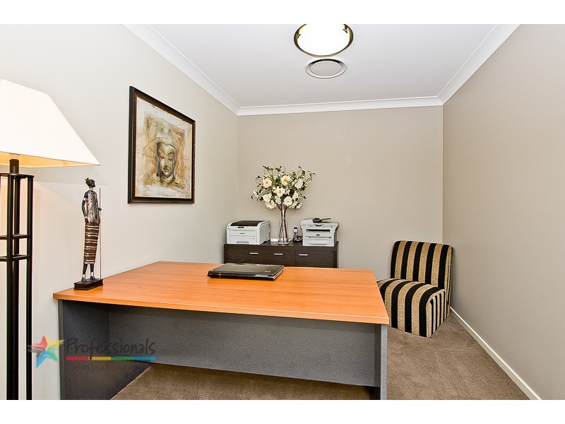 13 Rolland Parade, Warner QLD 4500