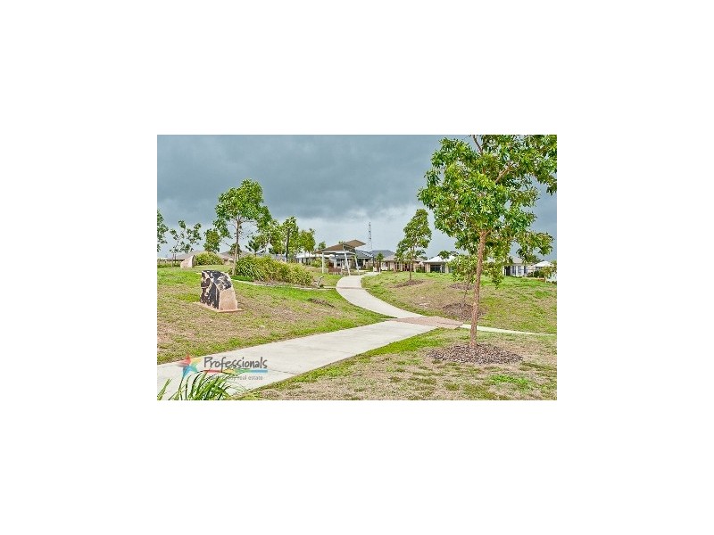 13 Rolland Parade, Warner QLD 4500