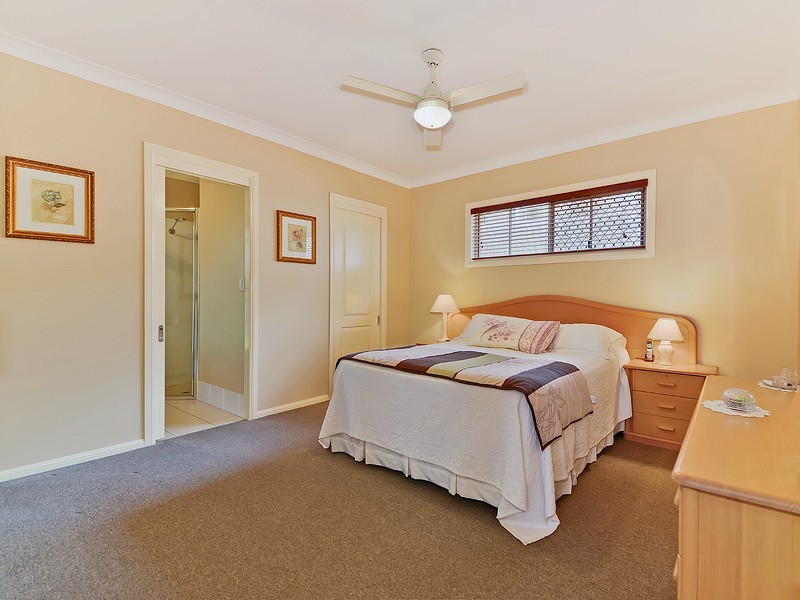 37 Soames Street, Everton Park QLD 4053