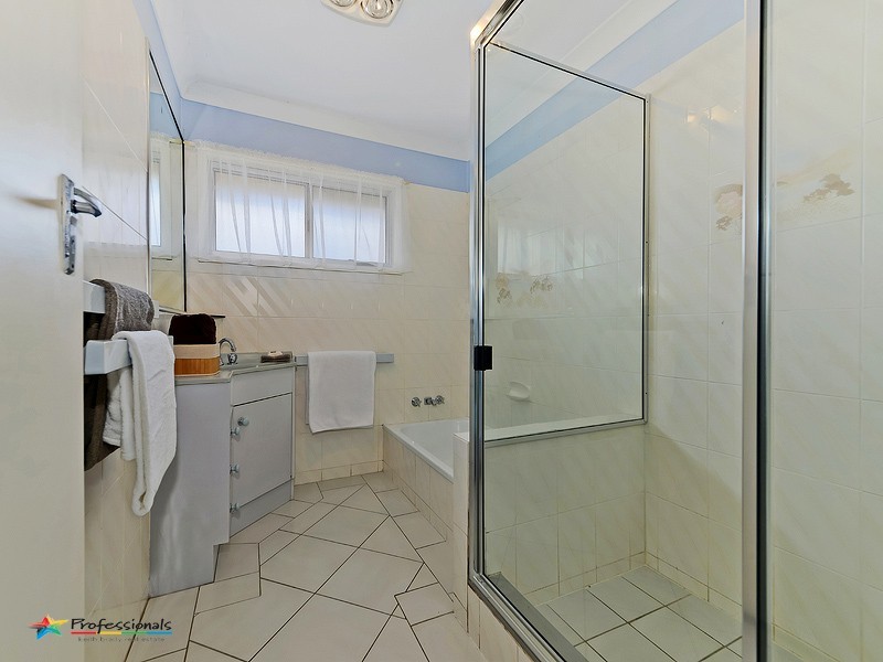 5 Raglass Street, Everton Park QLD 4053