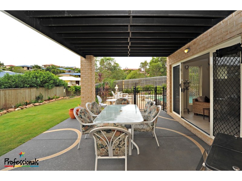 1 Lowai Court, Albany Creek QLD 4035