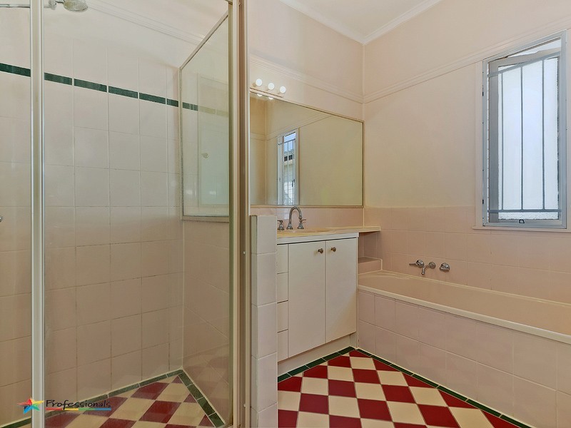 18 Fern Street, Enoggera QLD 4051