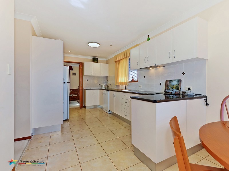 28 Raglass Street, Everton Park QLD 4053