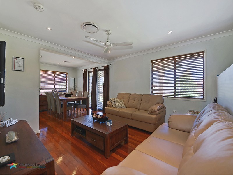 10 Santa Cruz Street, Bray Park QLD 4500