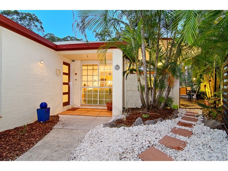 10 Amanda Place, Bridgeman Downs QLD 4035