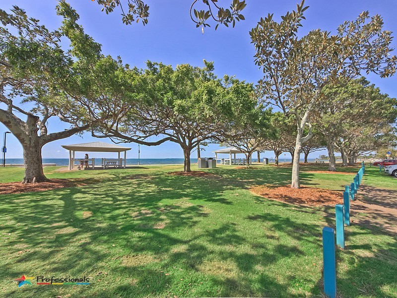 110 Akonna Street, Wynnum QLD 4178