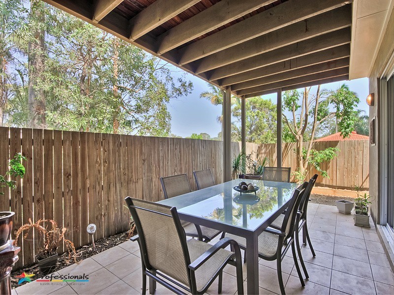 220 Patricks Road, Ferny Hills QLD 4055