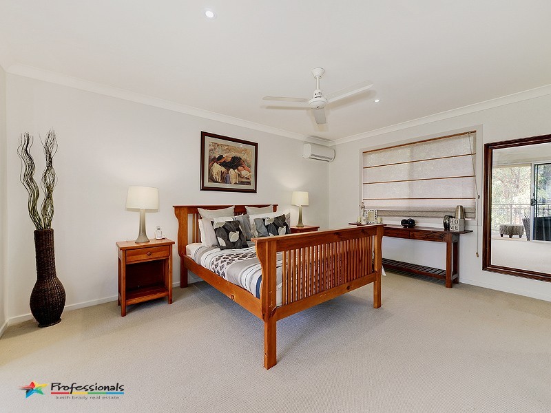 220 Patricks Road, Ferny Hills QLD 4055