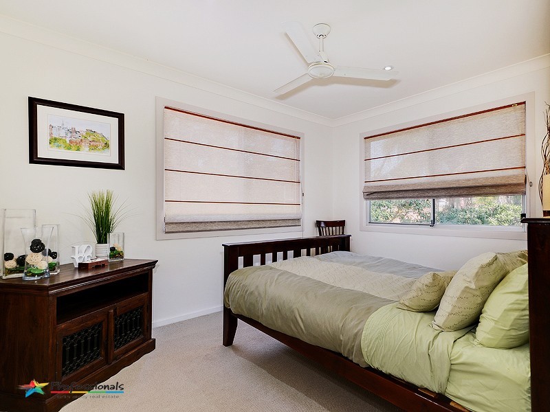 220 Patricks Road, Ferny Hills QLD 4055