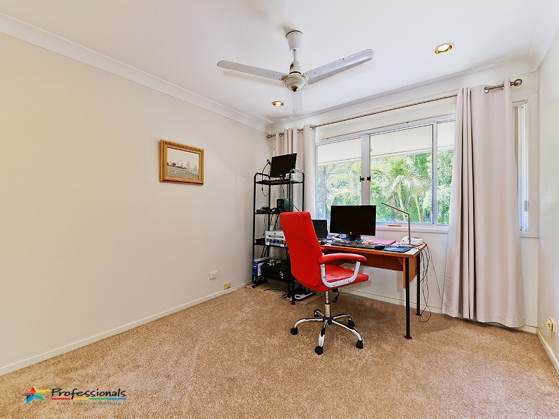 2 Dargie Street, Everton Park QLD 4053