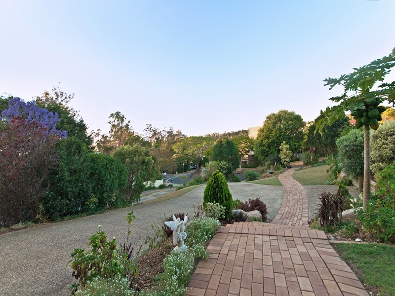 11 Mayer Street, Mcdowall QLD 4053