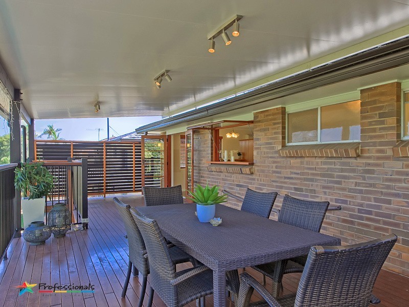 33 Raglass Street, Everton Park QLD 4053