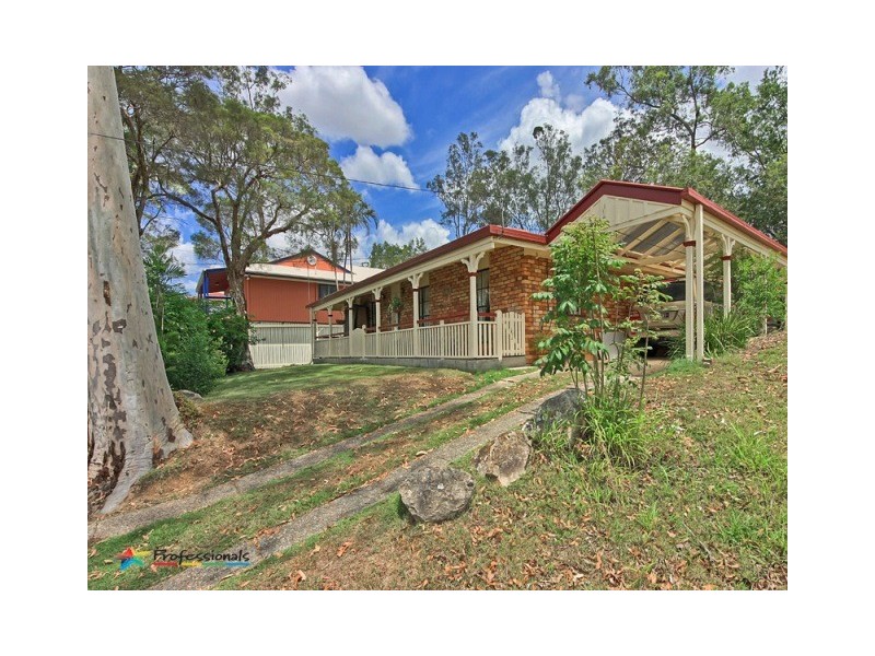 3 Garfield Terrace, Everton Hills QLD 4053