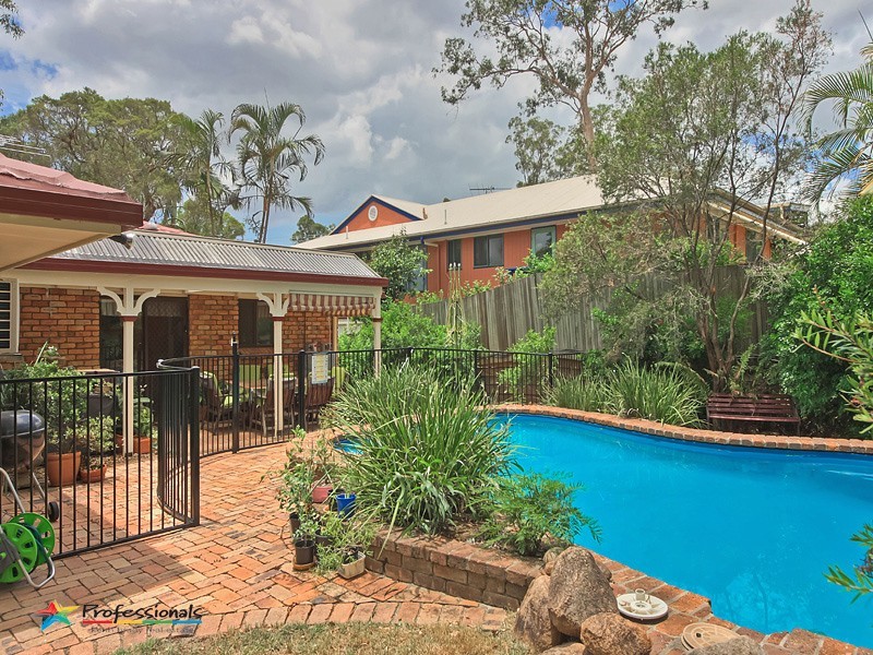 3 Garfield Terrace, Everton Hills QLD 4053