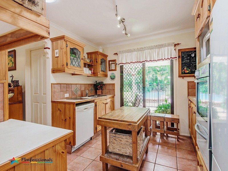 3 Garfield Terrace, Everton Hills QLD 4053