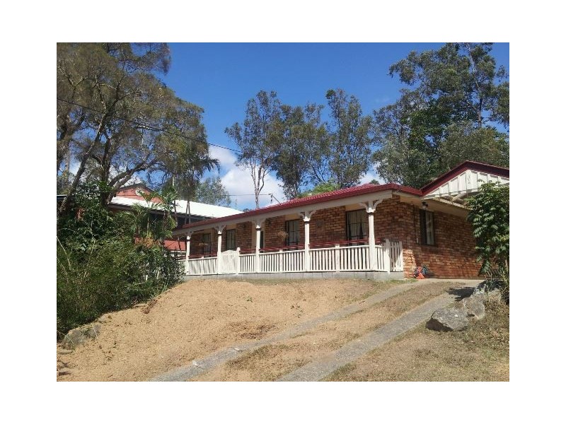 3 Garfield Terrace, Everton Hills QLD 4053