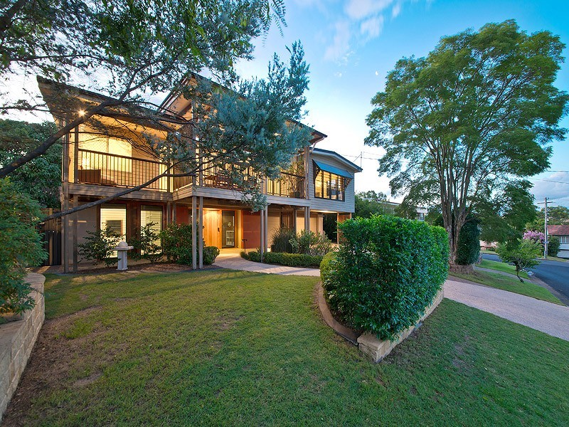 22 Widmark Street, Stafford Heights QLD 4053