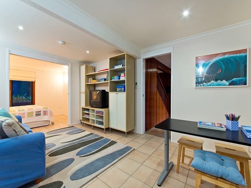 22 Widmark Street, Stafford Heights QLD 4053