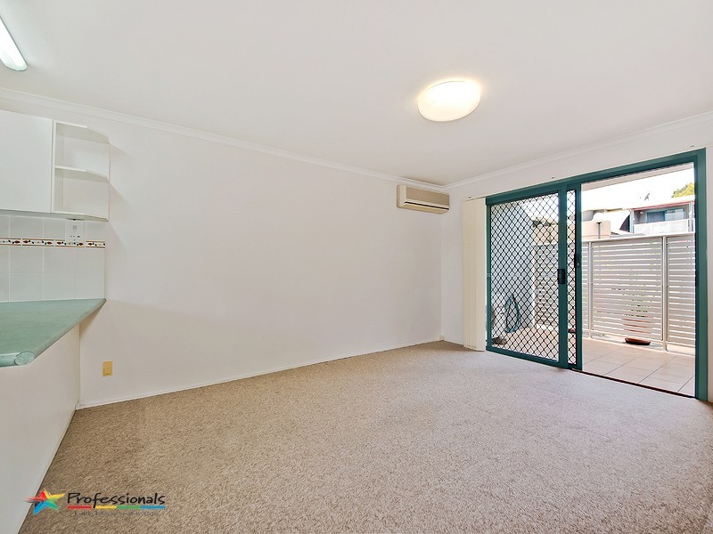 4/9 Blackwood Street, Mitchelton QLD 4053