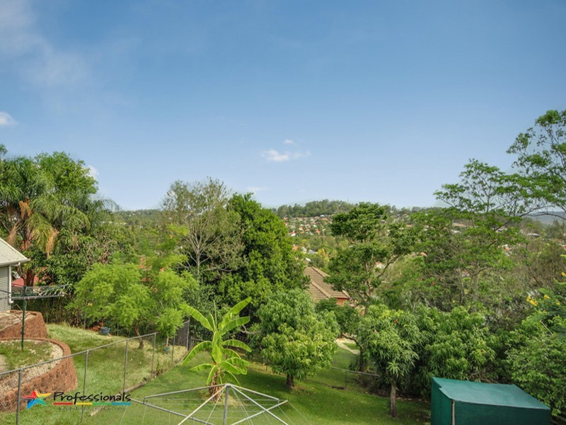 78 Redwood Street, Stafford Heights QLD 4053