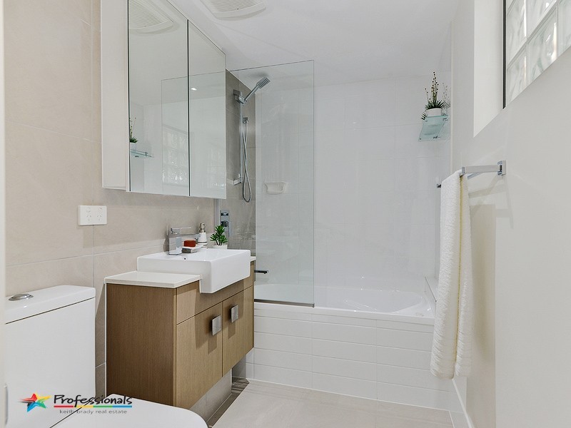 5 Robinson Road, Nundah QLD 4012