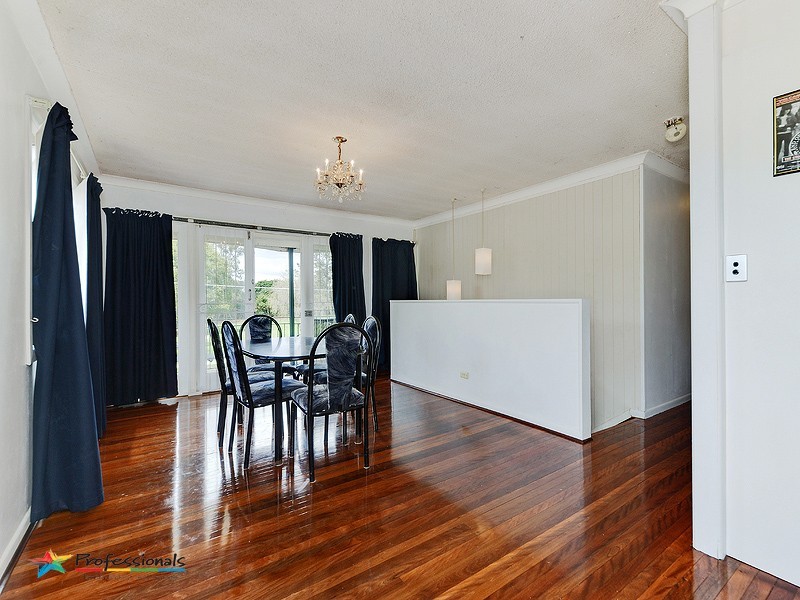 6 Galeola Street, Everton Hills QLD 4053