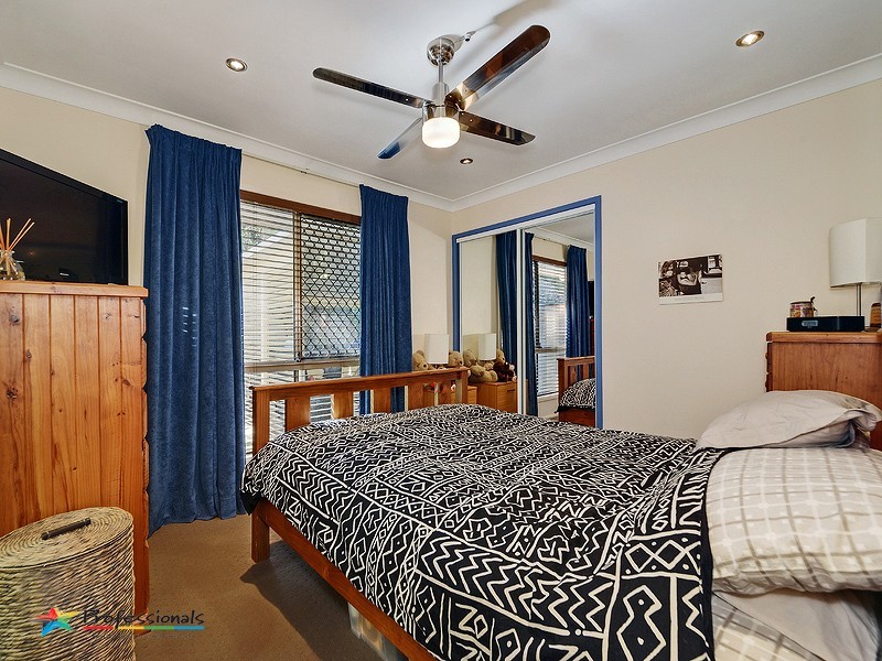 95 View Crescent, Arana Hills QLD 4054