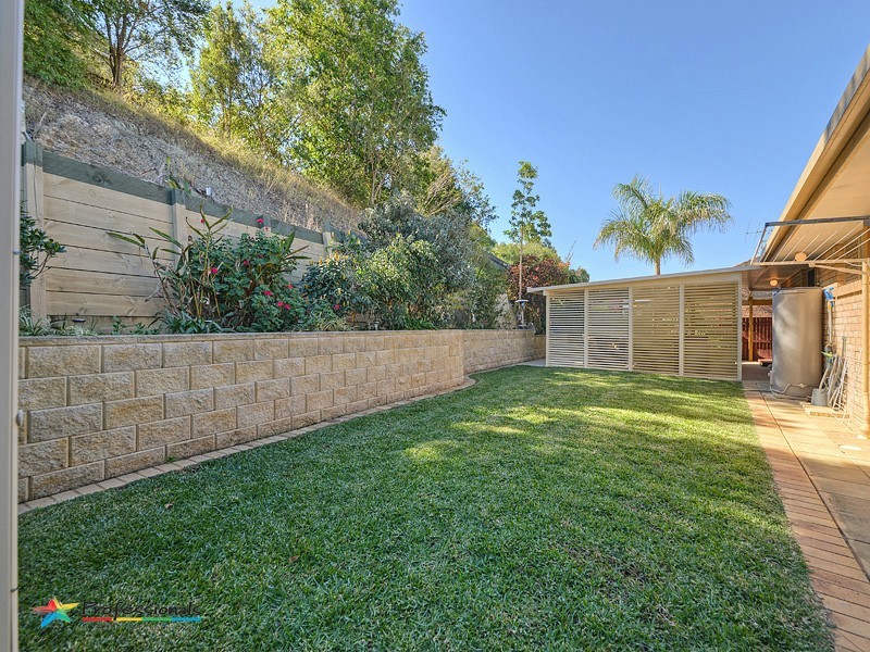 95 View Crescent, Arana Hills QLD 4054