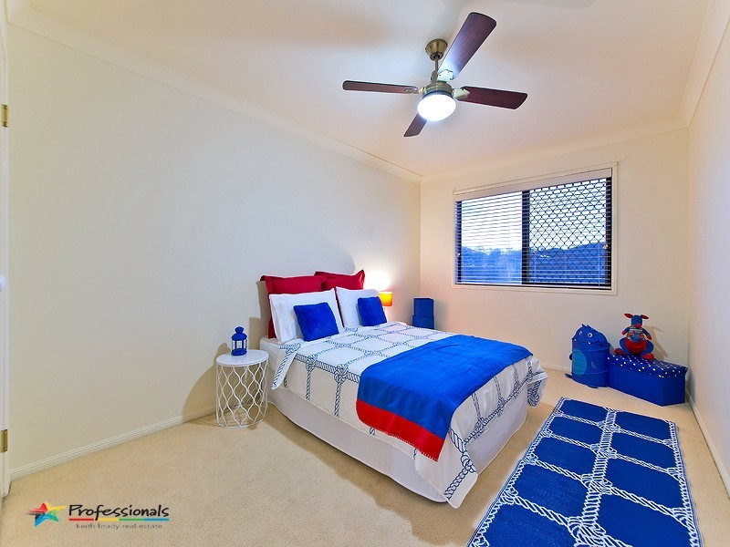 11 Van Dyke Crescent, Mcdowall QLD 4053