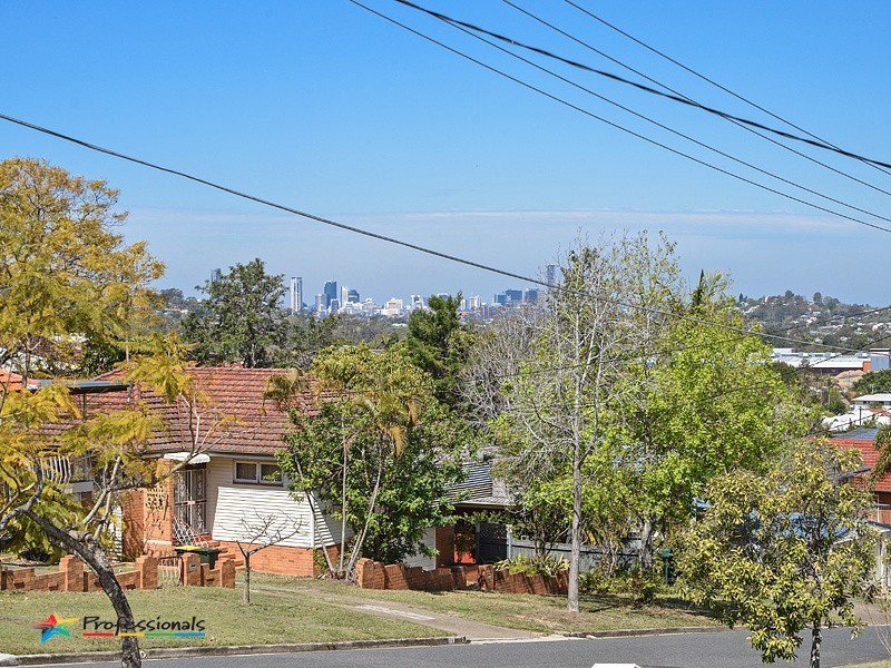 58 Stellmach Street, Everton Park QLD 4053