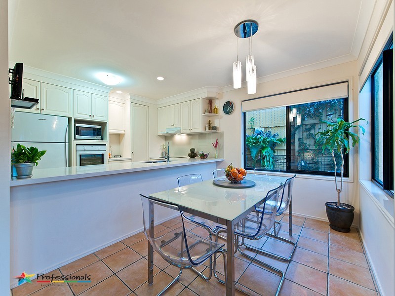 76 Minnelli Place, Mcdowall QLD 4053