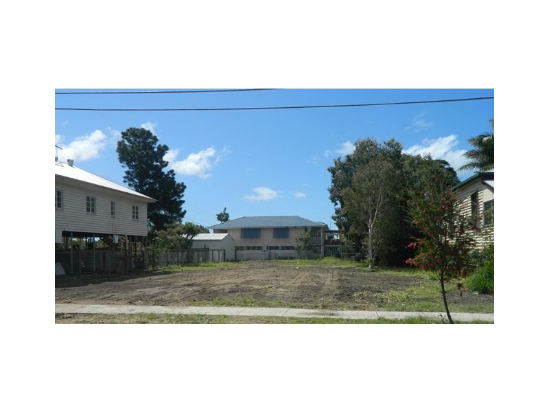 4 Adams Street, Deagon QLD 4017