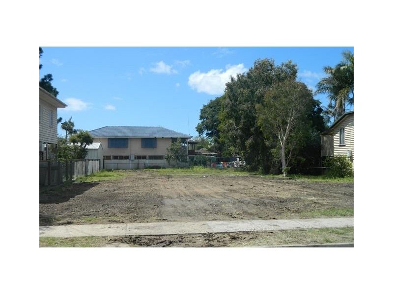 4 Adams Street, Deagon QLD 4017