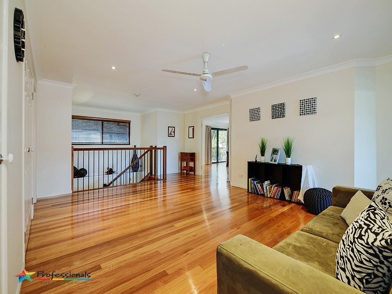 4 Butterwood Court, Arana Hills QLD 4054