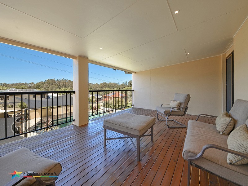 4 Butterwood Court, Arana Hills QLD 4054