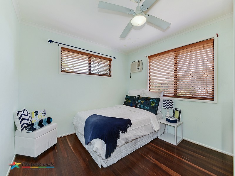 2 Pinnata Court, Everton Hills QLD 4053