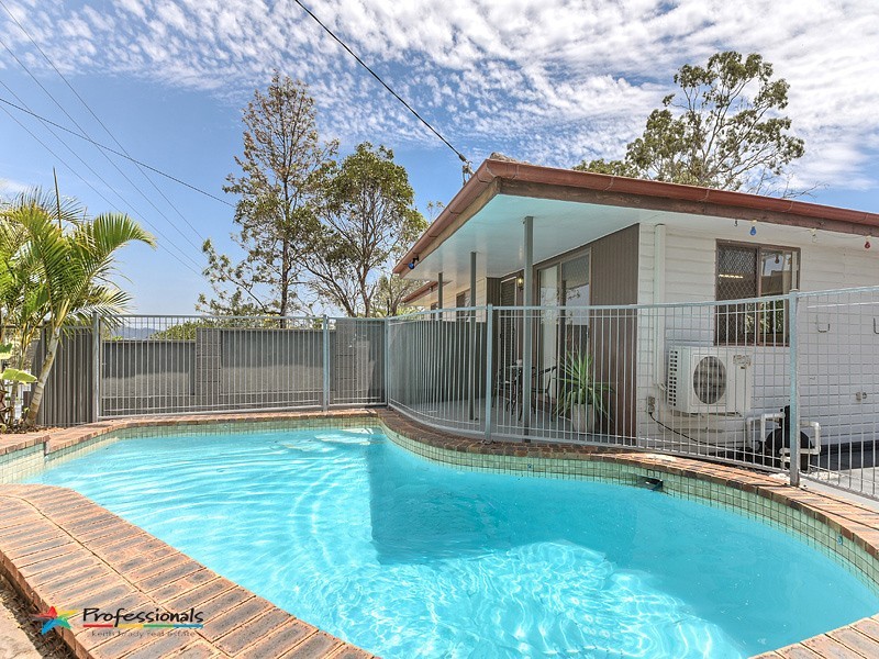 2 Pinnata Court, Everton Hills QLD 4053