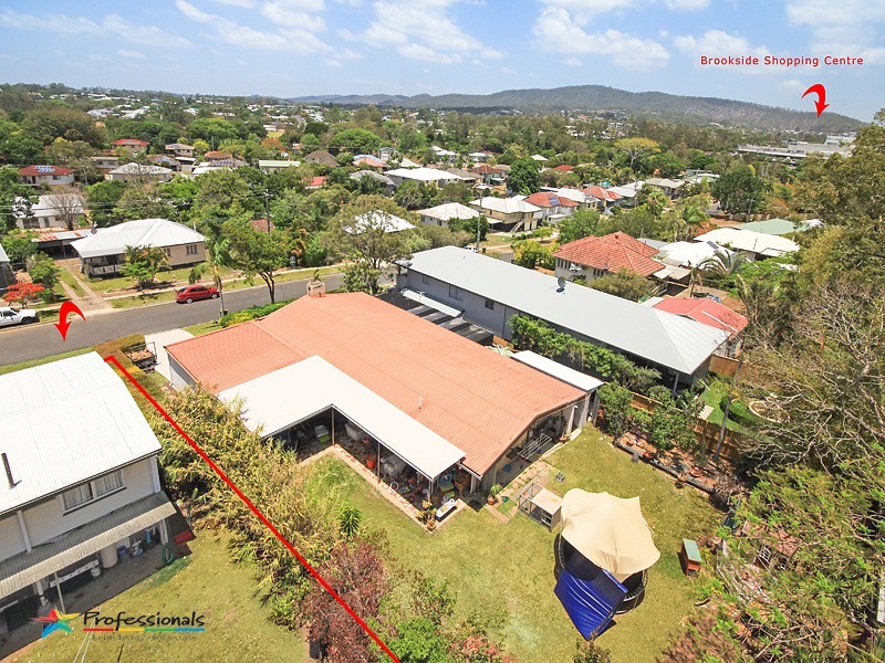 73 Gordon Parade, Everton Park QLD 4053