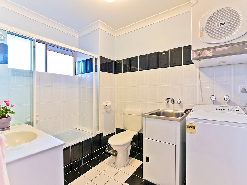 4/11 Beaconsfield Terrace, Gordon Park QLD 4031