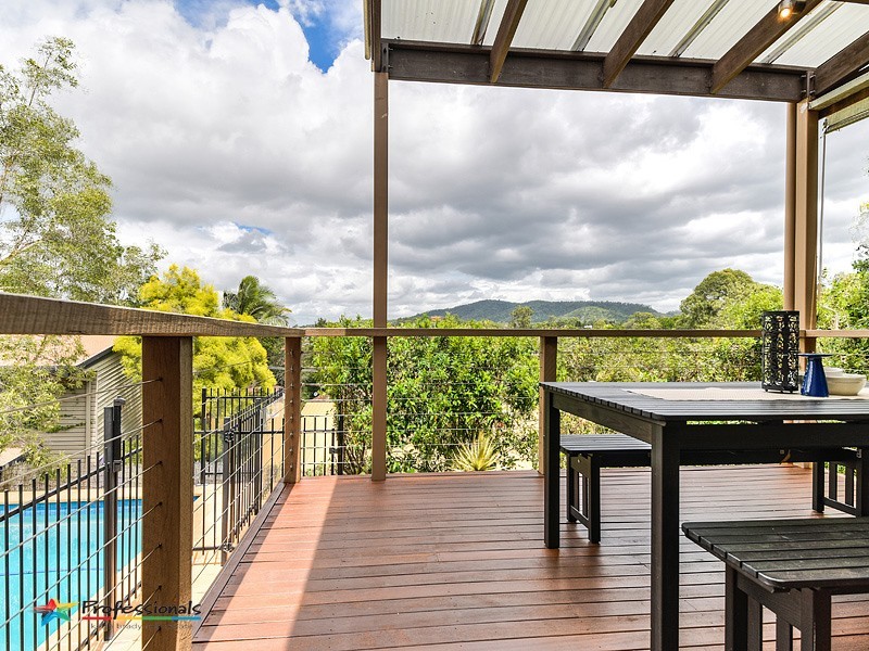 21 Acacia Street, Everton Hills QLD 4053