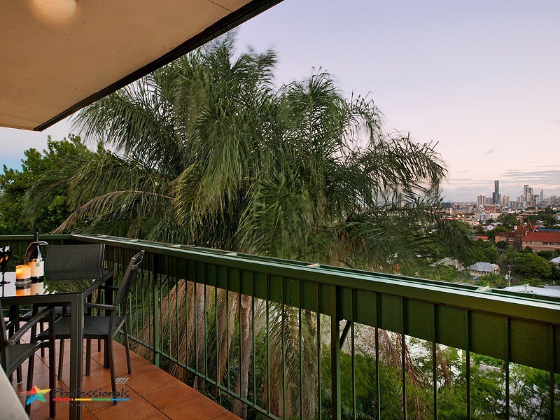 12/30 Whish Street, Windsor QLD 4030